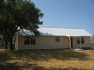 104 Offer Ln, Llano, TX 78643