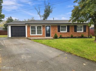 6109 Fern Ct, Louisville, KY 40291