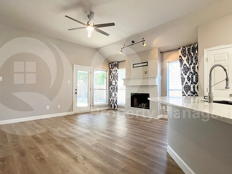 5509 Cypress Dr — Photo 7