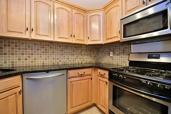 Rented by Corcoran | media 2