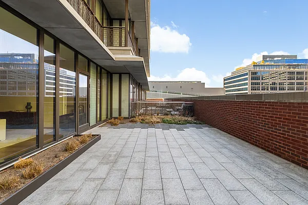 Rented by Nest Seekers International | media 8