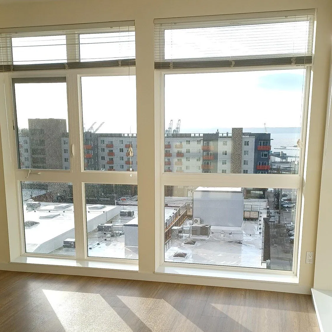 Aero Apartments — Photo 1