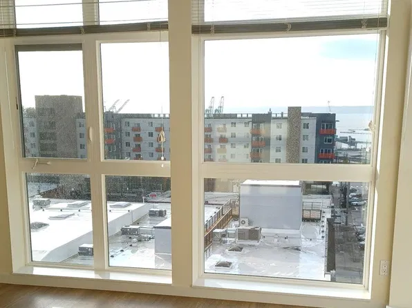 Aero Apartments