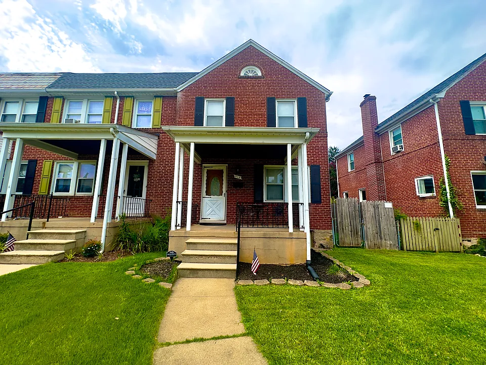 218 Westshire Rd