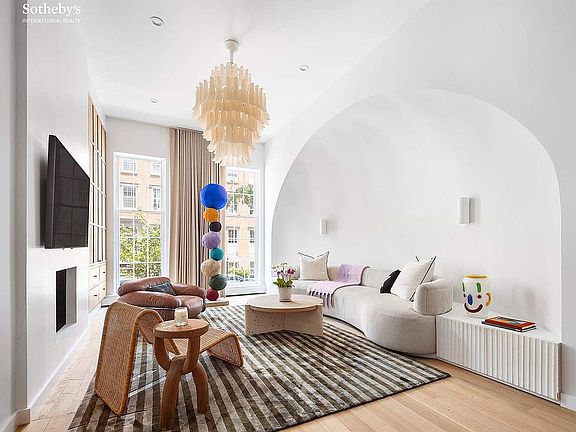 2nd image of 346 W 22nd St APT 2