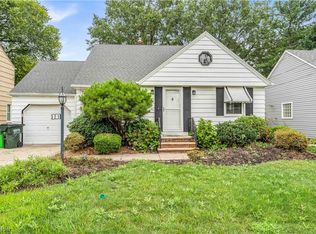321 E 276th St, Euclid, OH