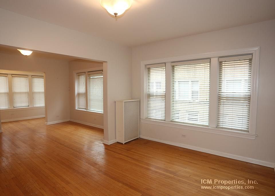 1st image of 3-4708 N Winchester Ave #8-3