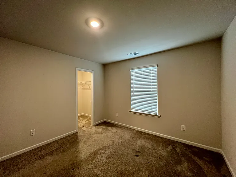 314 Hamptons Cove Rd — Photo 32