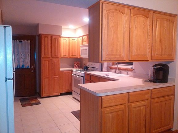 4th image of 10325 S 51st Ct
