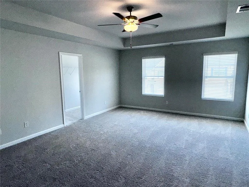 3 bed, 2.5 bath, 1840 sqft, $2,800 — Photo 4