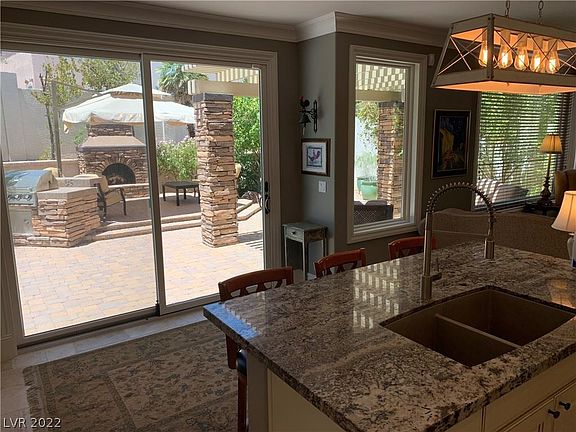 3rd image of 4809 Pearlman Ln