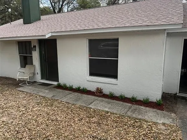 1903 Lake Ella Rd, Lady Lake, FL 34731