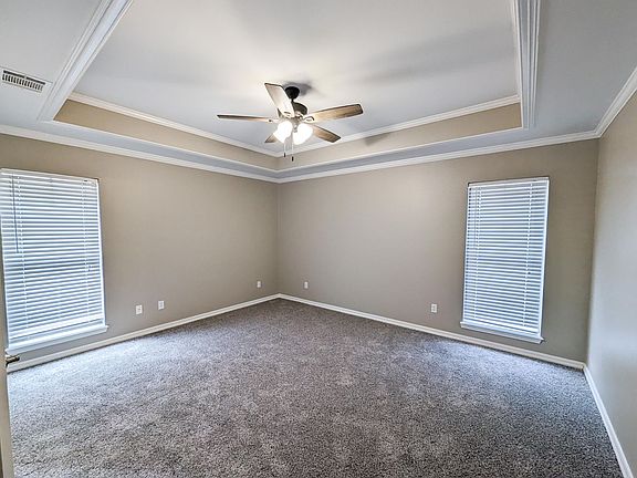 5th image of 313 Oakland Pl
