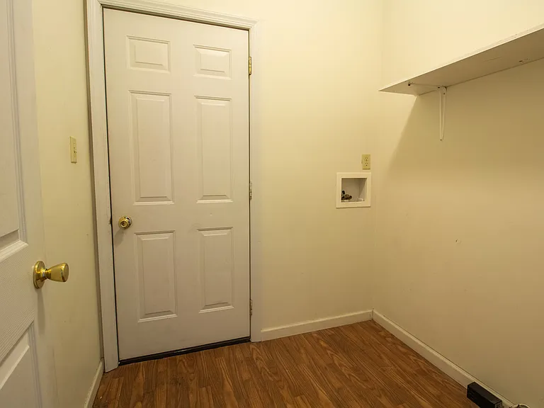 918 Harold Ave #918 — Photo 18