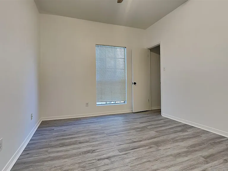6500 Harbor Town Dr #3208 — Photo 11