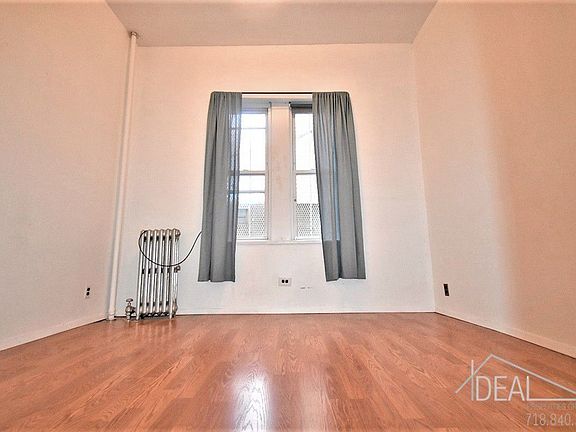 3rd image of 719 5th Ave APT 1