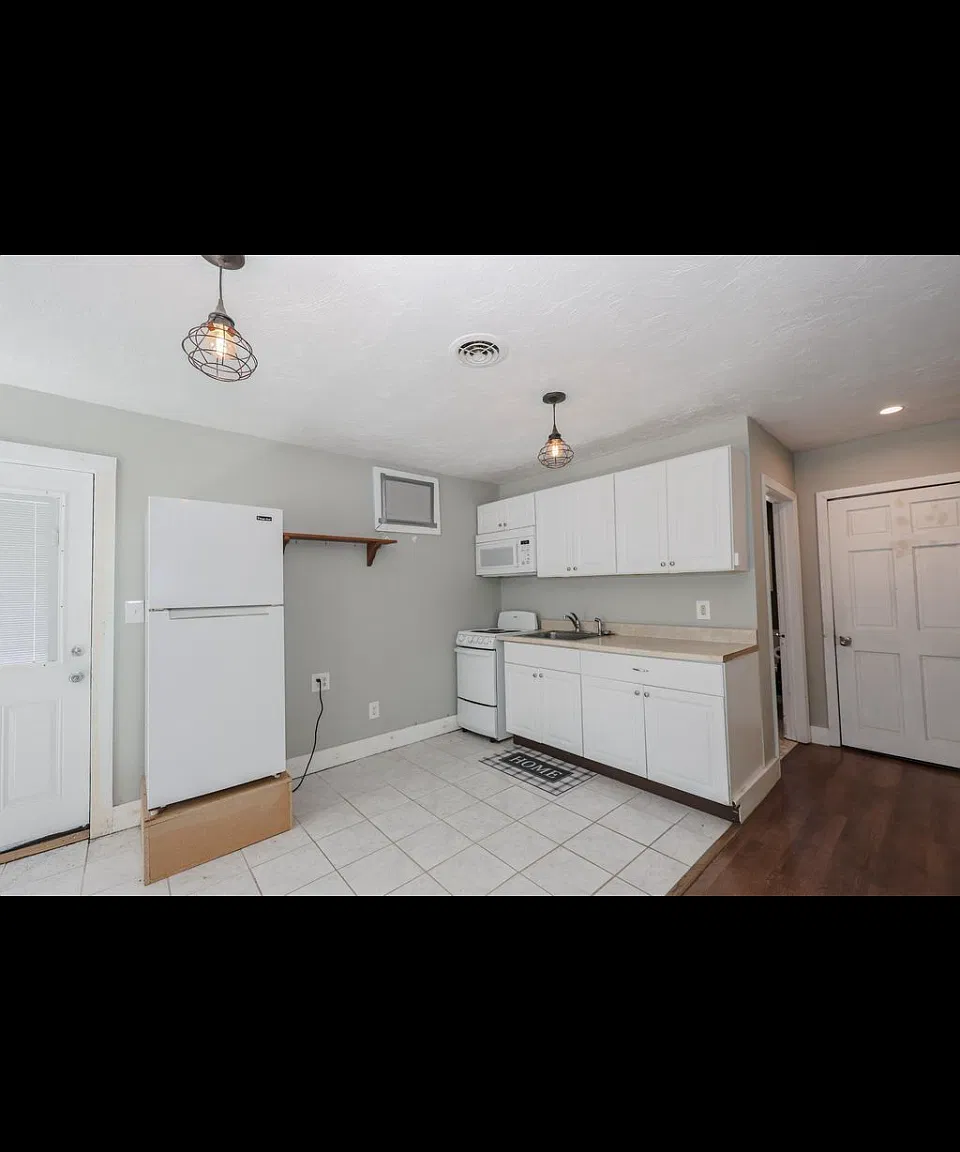 1 bed, 672 sqft, $1,650 — Photo 3