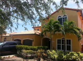 15246 SW 39th Ter, Miami, FL 33185