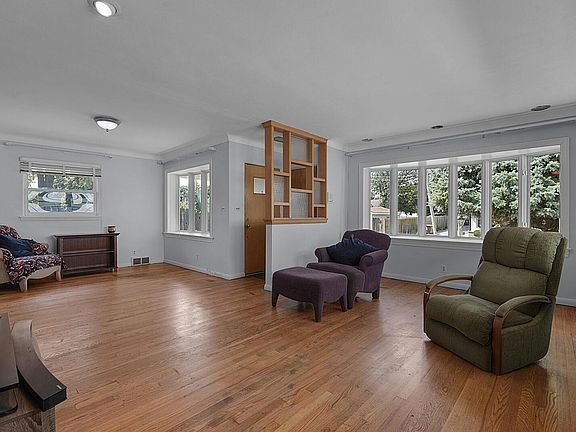 3rd image of 2234 Stephen Ct