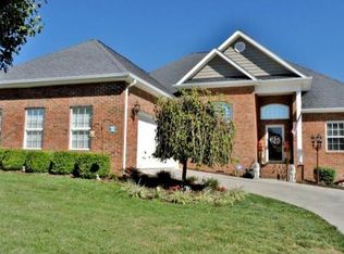 207 Ridgeview Meadows Dr, Gray, TN 37615