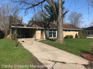 3930 Indian Hills Dr, Fort Wayne, IN 46809