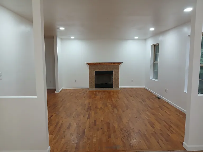 556 Airport Rd — Photo 9