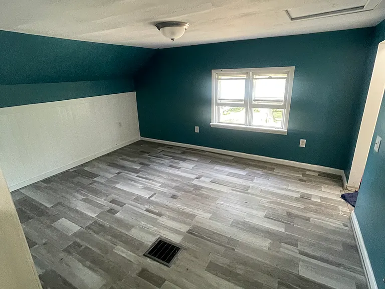 1609 McGraft St — Photo 5