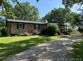 15 Briarwood Rd, Eldon, MO 65026
