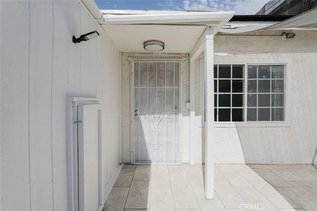 2 bed, 990 sqft, $2,900 — Photo 4