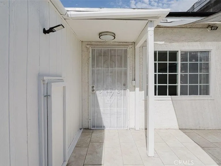 6609 Camellia Ave — Photo 4