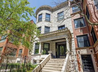 434 W Oakdale Ave, Chicago, IL 60657