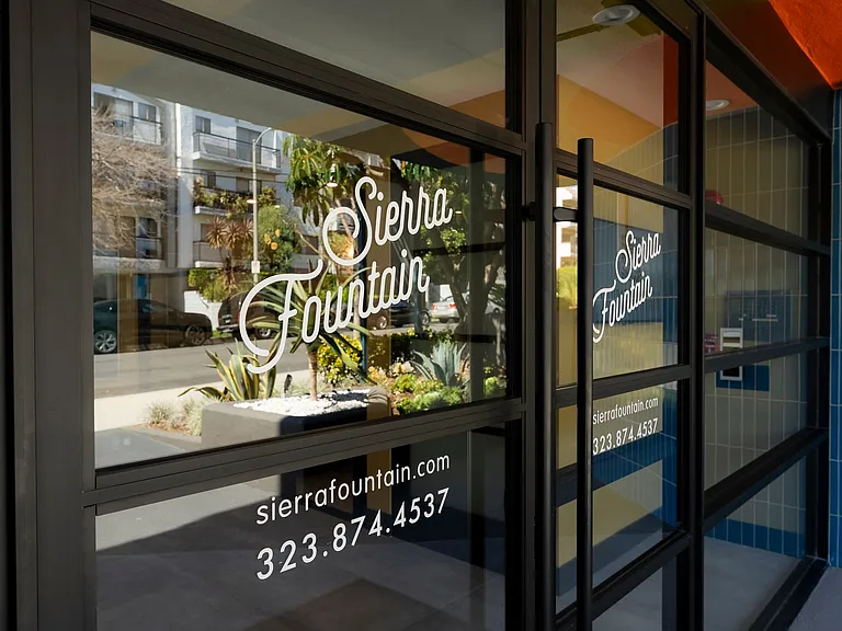 Sierra Fountain Apartments — Photo 5