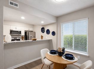 Waters Edge Apartments, Atlanta, GA 30350