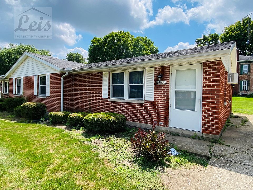 1st image of 493 W Lincoln Dr #1