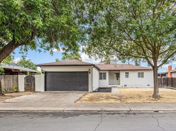 2105 Norman Way, Modesto, CA 95350