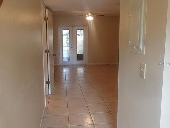 2nd image of 10126 Lake Oak Cir