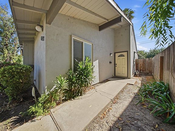 2nd image of 6952 Allegheny Pl