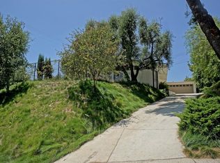 8465 Farralone Ave, Canoga Park, CA 91304