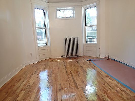 1st image of 60 Martense St #1