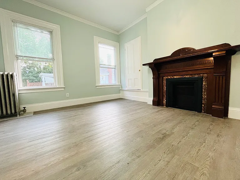 90 Clay St #3 — Photo 2