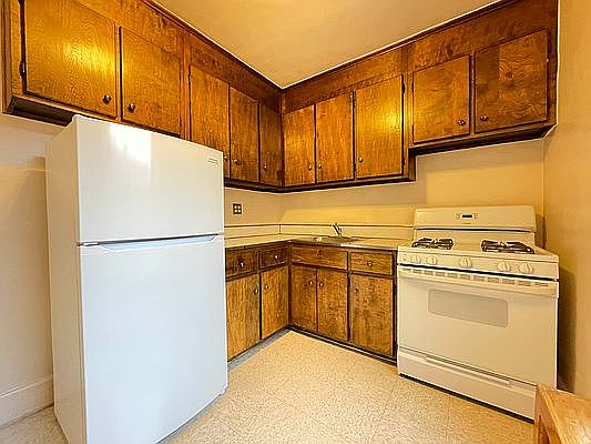 5th image of 69-40 108th St #5C