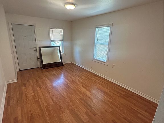 5th image of 808 S Cameron St #A