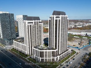 9085 Jane St #909, Vaughan, ON L4K 4L8