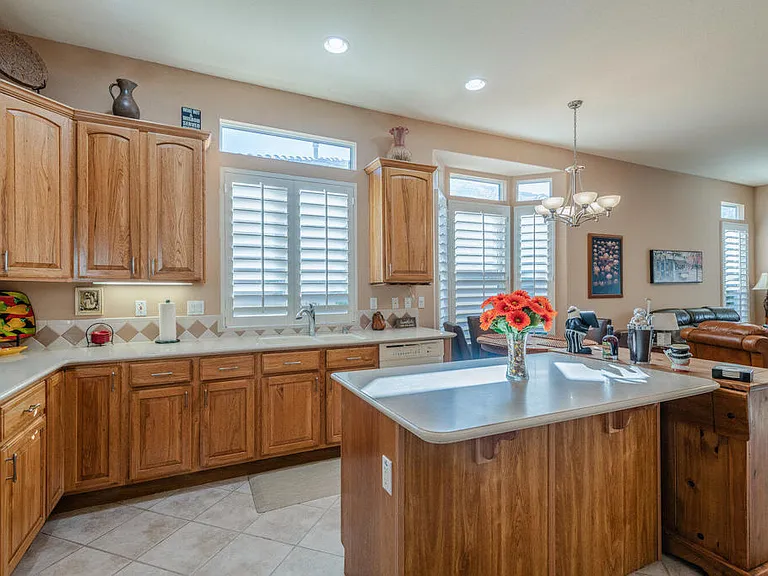 80571 Hoylake Dr — Photo 22