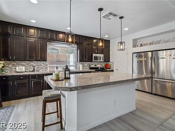 4th image of 5955 Mendocino Hill Ave