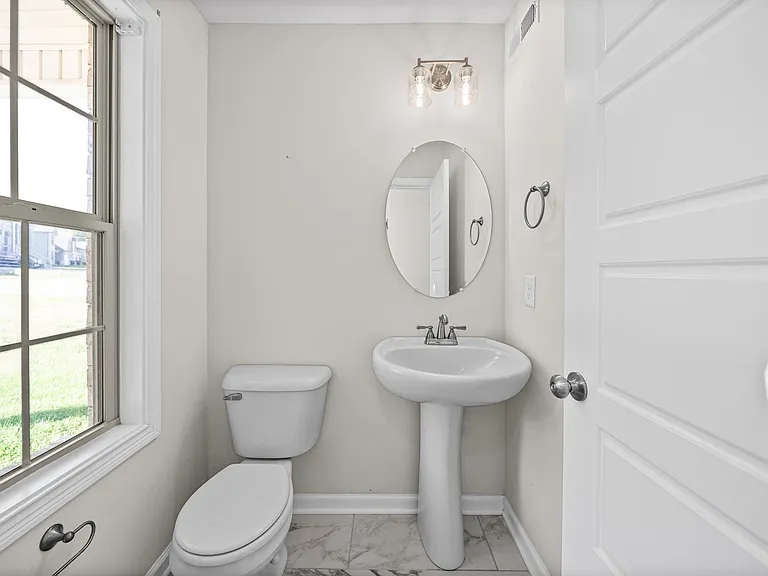 748 Jodine Ann Dr — Photo 14