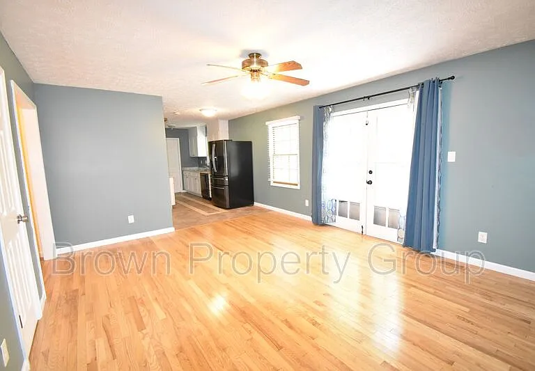 333 McFadyen Dr — Photo 6