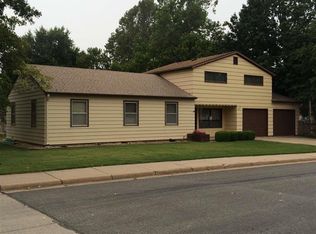 212 E Delaware St, Inman, KS 67546