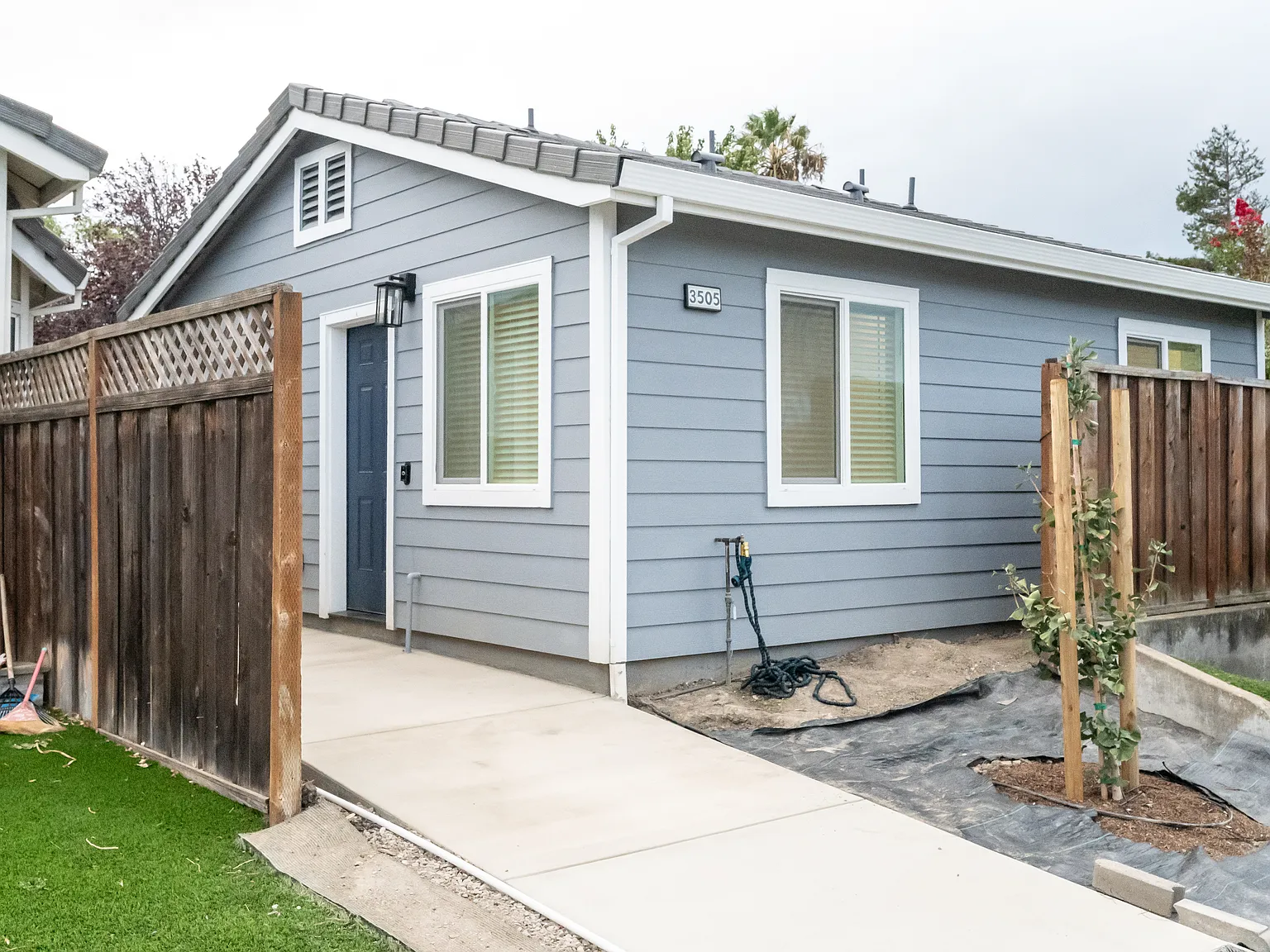 2 bed, 1.5 bath, 730 sqft, $2,999 — Photo 1