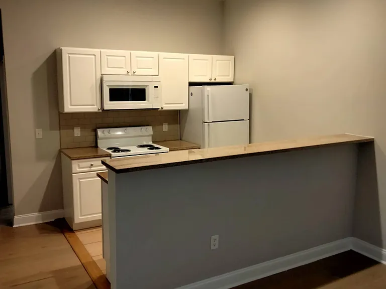 36 Imlay St #A — Photo 1